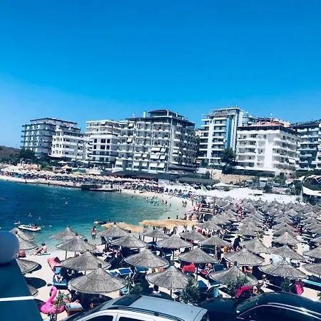 Апартаменты 151 *