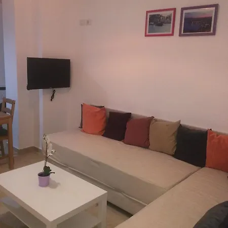 151 Sarandë