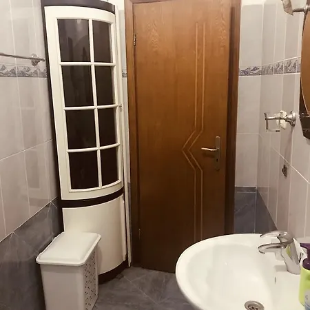 151 Sarandë